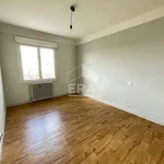 Rent 4 bedroom apartment of 91 m² in rodez