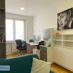 Affitto 2 camera appartamento di 48 m² in Milan