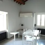 Rent 1 bedroom apartment of 50 m² in Urbino