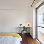 Rent a room in lisbon