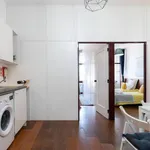 Rent 2 bedroom apartment of 100 m² in Porto