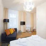 Rent 1 bedroom apartment of 35 m² in Vienna