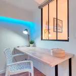 Rent 2 bedroom apartment of 72 m² in Marseille