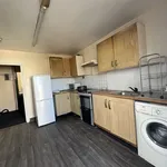 Rent 4 bedroom flat in London