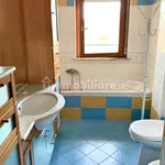 Affitto 3 camera appartamento di 64 m² in Latina