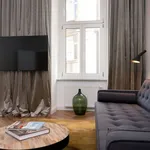 Rent 1 bedroom apartment of 495 m² in vienna