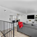 Rent 2 bedroom apartment of 65 m² in manhattan beach