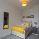 Rent 5 bedroom house in Crewe