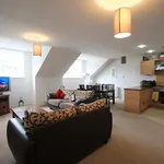 Rent 2 bedroom flat in Glasgow