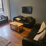 Rent 8 bedroom house in Leeds