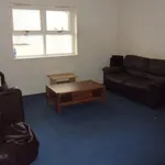 Rent 3 bedroom flat in West Midlands