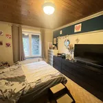 Maison de 110 m² avec 3 chambre(s) en location à Hélécine