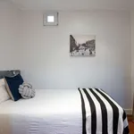 Rent a room of 109 m² in madrid