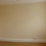 Rent 4 bedroom apartment in Wales