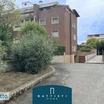 Affitto 3 camera appartamento di 80 m² in Rome