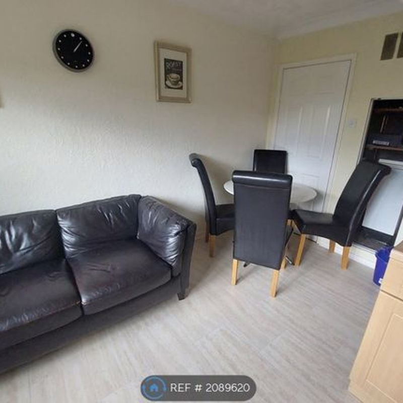 Room to rent in Avon Way, Colchester CO4 Hornestreet