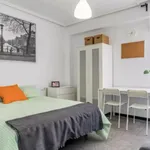 Rent 6 bedroom apartment in Valencia