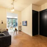 Huur 2 slaapkamer appartement van 58 m² in Staatsliedenbuurt