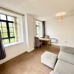 Rent 2 bedroom flat in Calderdale