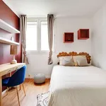 Rent a room in paris