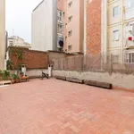 Rent 3 bedroom apartment of 100 m² in barcelona