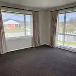 Rent 5 bedroom house of 607 m² in Christchurch