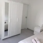 Rent 4 bedroom apartment in Lisbon