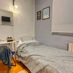 Rent a room in madrid