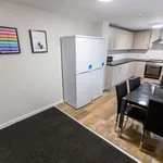 Rent 5 bedroom flat in North West England