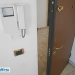 Affitto 5 camera appartamento di 151 m² in Palermo