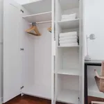 Appartement de 58 m² avec 2 chambre(s) en location à paris