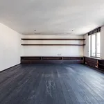 Huur 3 slaapkamer appartement van 207 m² in Brussels