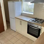 Rent 4 bedroom apartment in Swansea