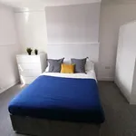 Rent 6 bedroom house in East Midlands