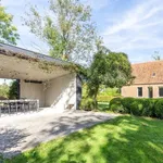 Rent 5 bedroom house of 12000 m² in Aartselaar