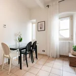 Rent 1 bedroom apartment of 35 m² in Florence