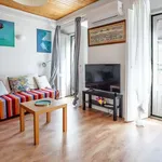 Rent 3 bedroom apartment of 60 m² in lisbon