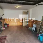 Rent 5 bedroom house of 160 m² in Treviso