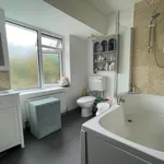 Rent 4 bedroom apartment in Wealden