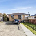 Rent 3 bedroom apartment in West Moonah