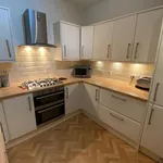 Rent 4 bedroom house in Scotland