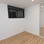 Rent 2 bedroom apartment in Essendon