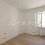 Rent 13 bedroom house of 500 m² in Roma