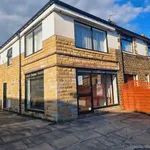 Rent 1 bedroom apartment in Bradford