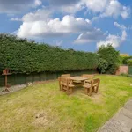 Rent 3 bedroom house in South East England