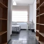 Rent 5 bedroom apartment in Valencia