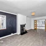 Detached house to rent in Cissbury Avenue, Worthing, West Sussex BN14