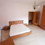 Rent 4 bedroom apartment of 60 m² in Adria