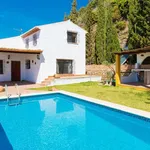 CONFORTABLE VILLA EN NERJA