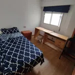 Rent 5 bedroom apartment in Valencia